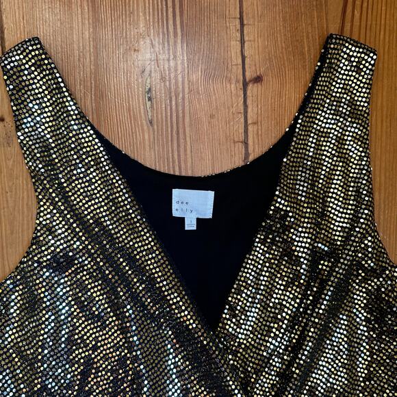Dee Elly gold sequin plunge neckline tank bodysuit SIZE S - Picture 3 of 5